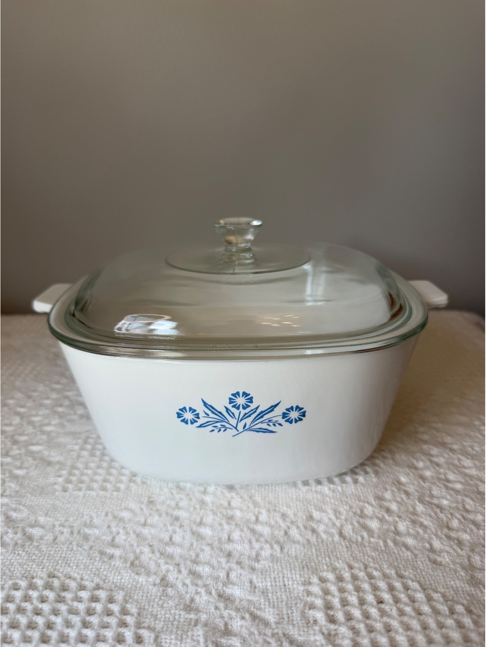 CorningWare Blue Cornflower casserole baking dish 2.5 qt P-2 1/2-B w/lid P-9–C-1